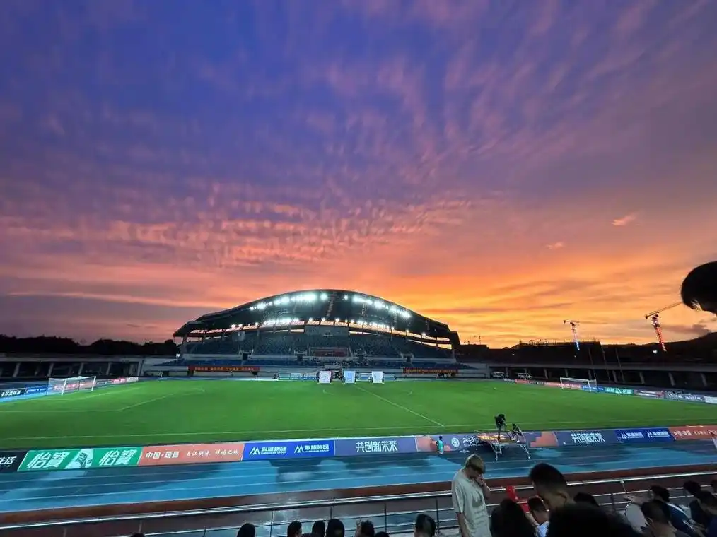 足球直播在线直播观看